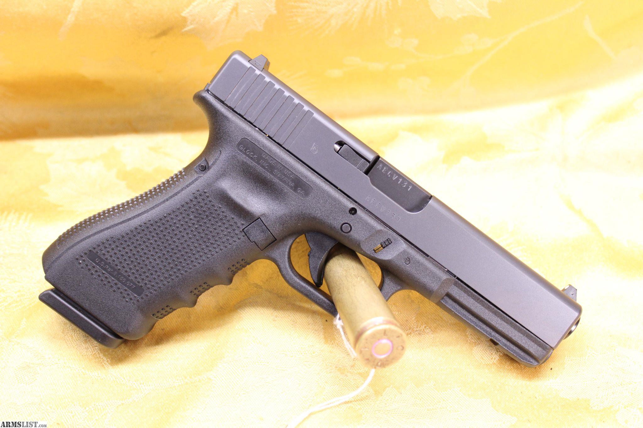 Glock 17 Gen4 9mm Full-Size Semi-Automatic Pistol - G17 Glock 17 Gen4 9mm Full-Size Semi-Automatic Pistol - G17 - Handgun Ammunition - Republic Arms WA